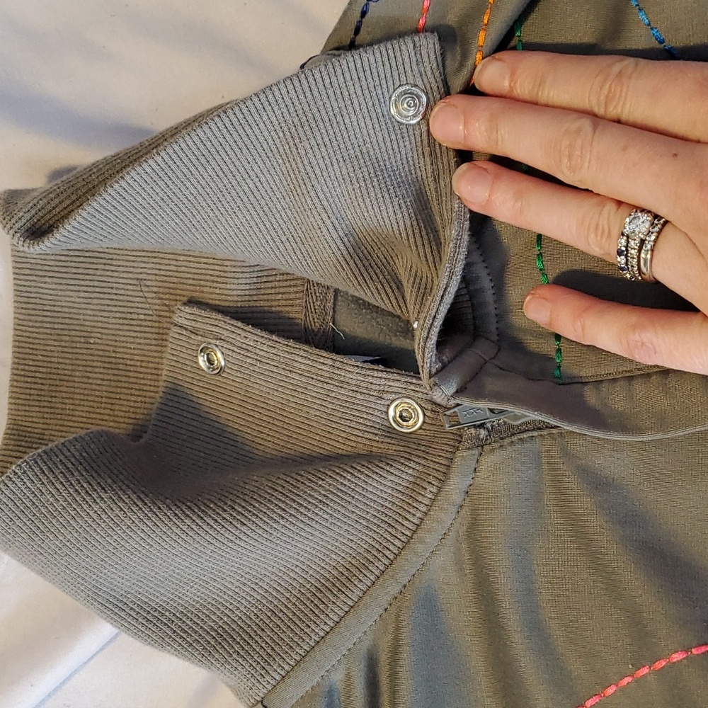 Reebok Jacket - Picture 3 of 11